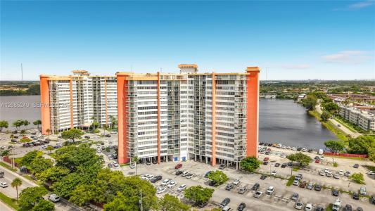 1351 NE Miami Gardens Dr 1414E, Miami, 플로리다 33179, 미국