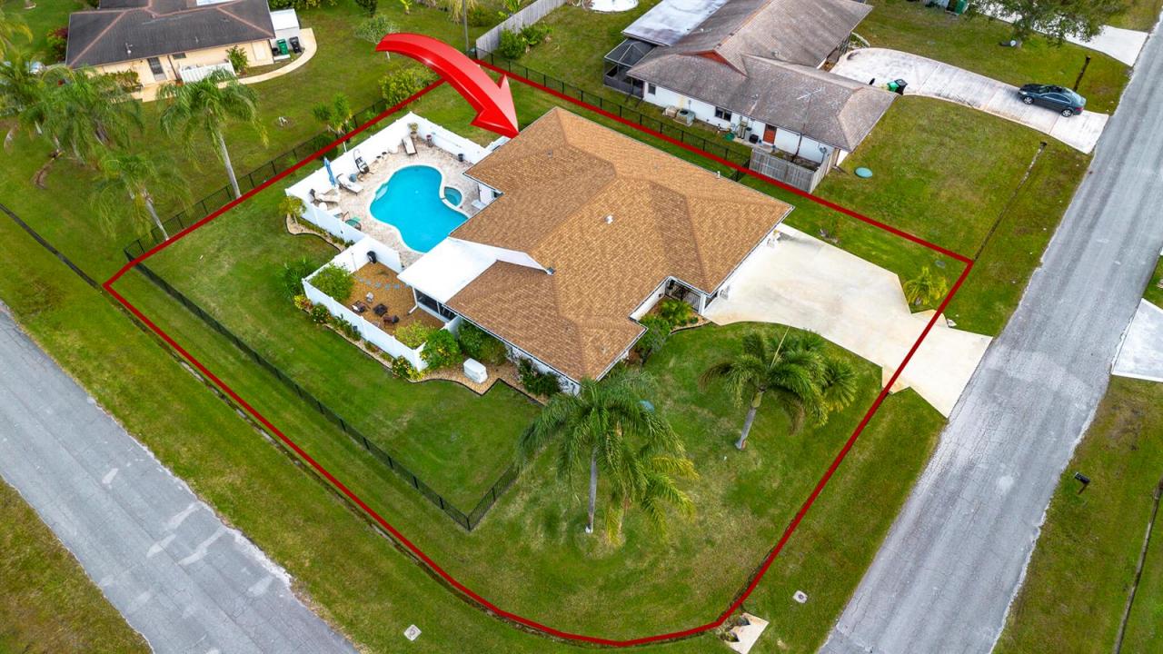 601 SE KARRIGAN Terrace, Port St. Lucie, Floride 34983, États-Unis