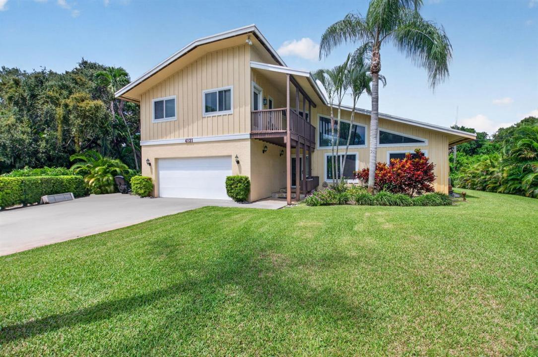 4121 NW 5th Avenue, Boca Raton, Florida 33431, USA