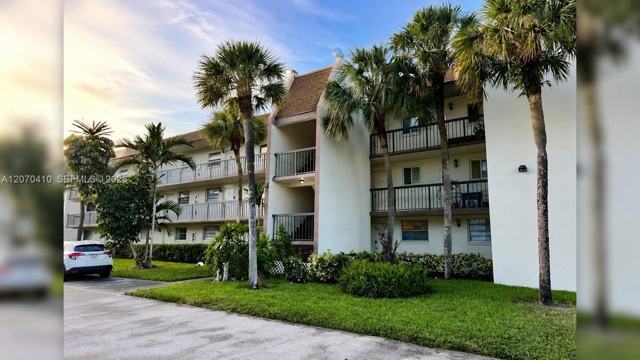 7500 NW 17 St 107, Plantation, Florida 33313, Stati Uniti