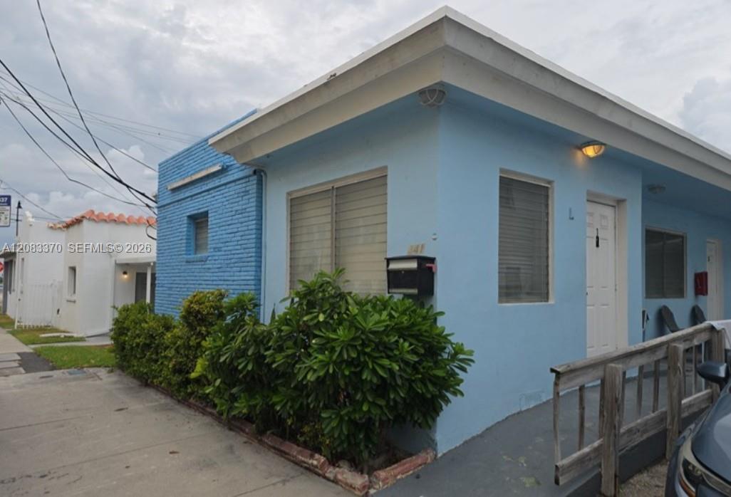 341 Monroe St 4, Hollywood, Florida 33019, Stati Uniti