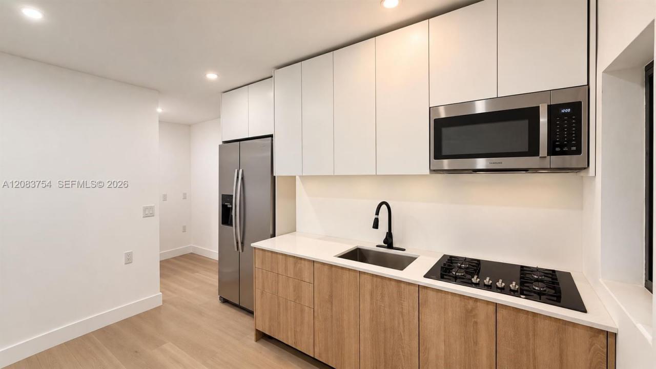3090 NW 33rd St 1, Miami, Floride 33142, États-Unis