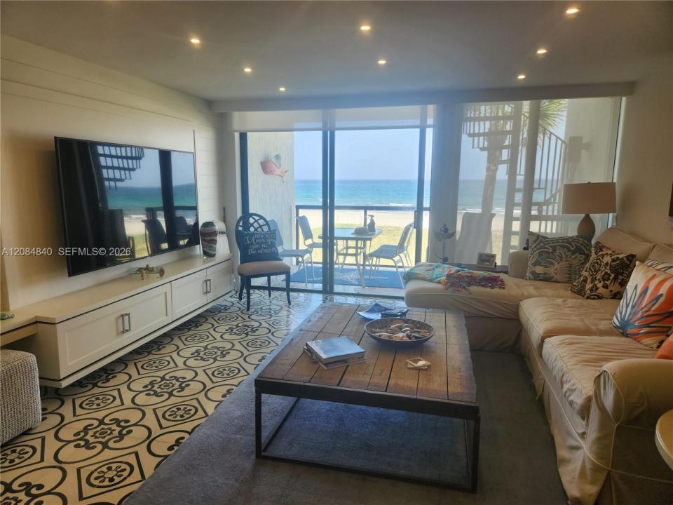 550 NE 21ST AVE 6, Deerfield Beach, Florida 33441, Stati Uniti