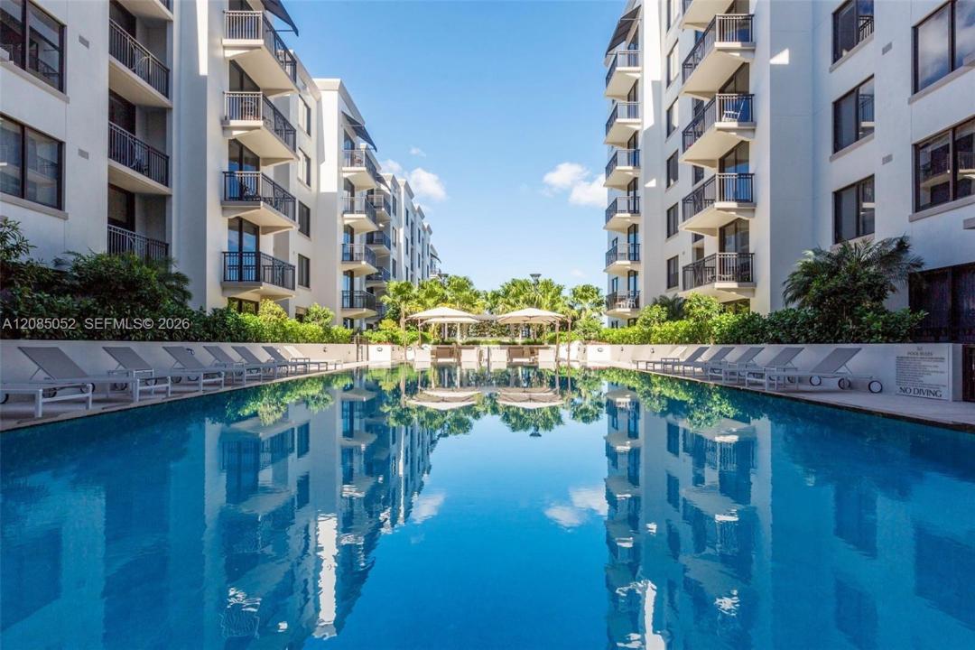 301 Altara Ave 813, Coral Gables, Floride 33146, États-Unis