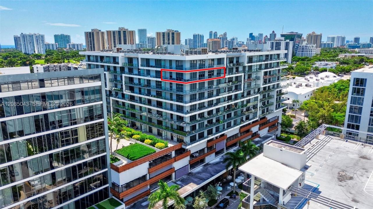 2960 NE 207th St 1105, Aventura, Floride 33180, États-Unis