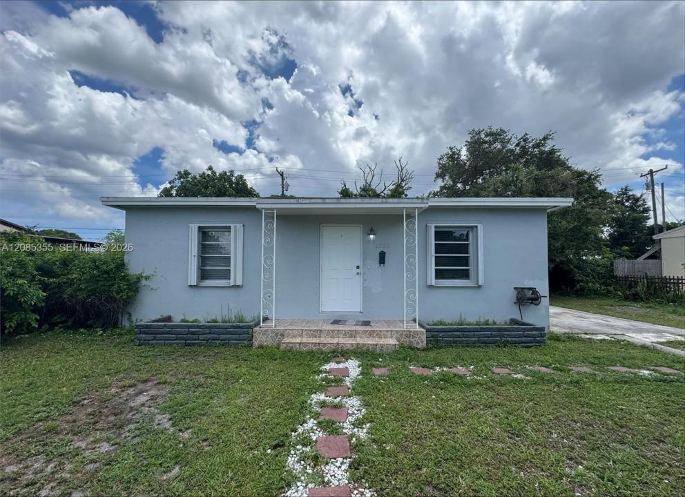 1320 NW 87th St, Miami, Florida 33147, Stati Uniti