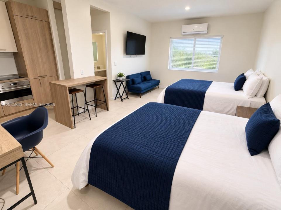 245 NE 33rd St 103, Miami, Floride 33137, États-Unis