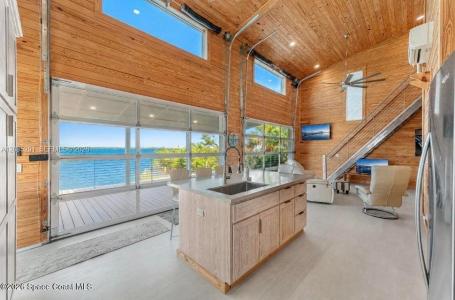 25 VIP Island Unit B, Grant Valkaria, Florida 32949, USA
