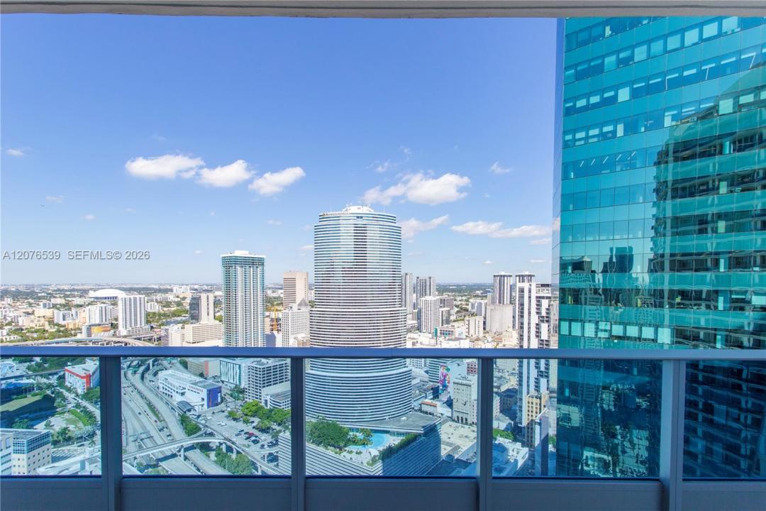 200 BISCAYNE BLVD WY 4512, Miami, Florida 33131, USA