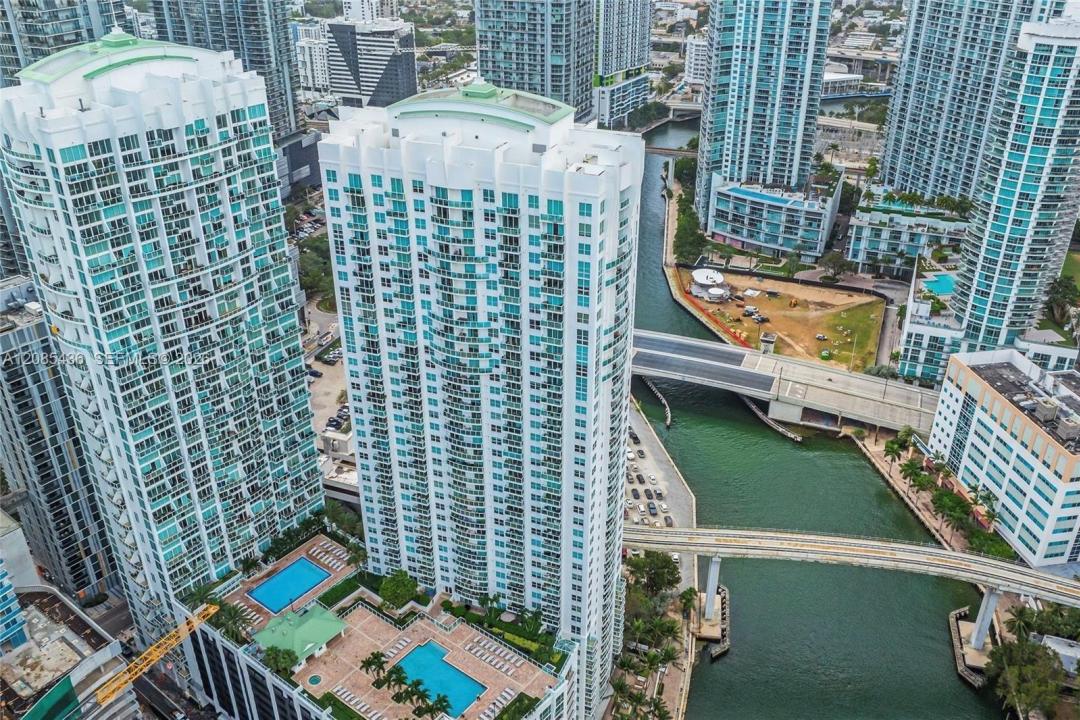 31 SE 5th St 2808, Miami, Florida 33131, USA