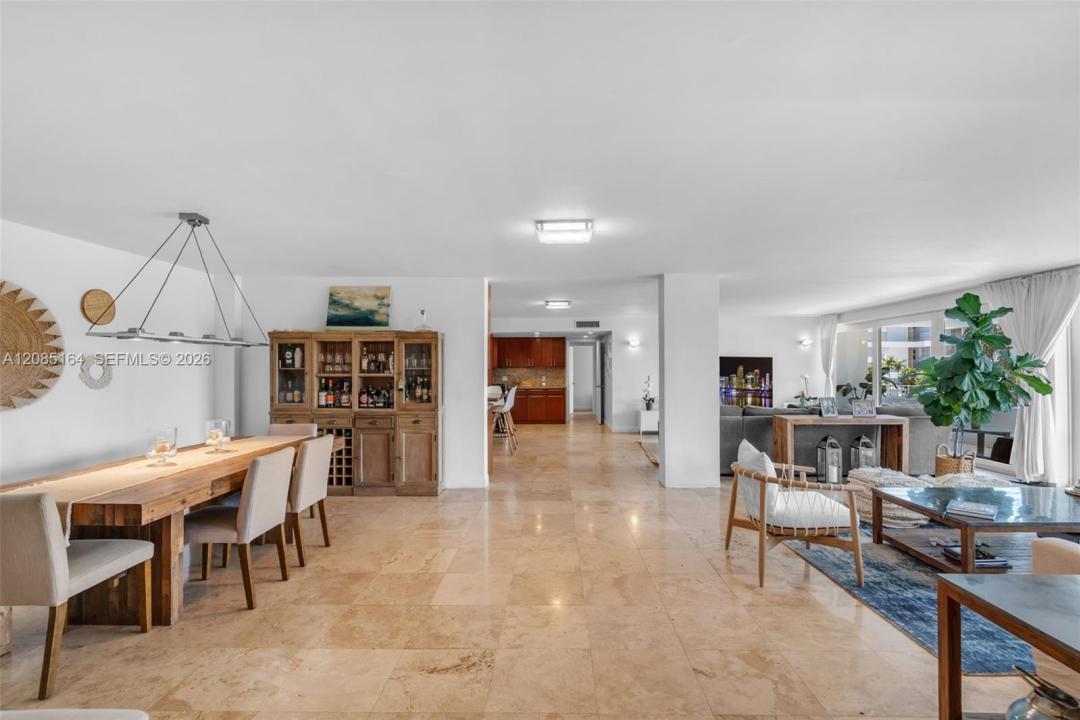 199 Ocean Lane Dr 310, Key Biscayne, Floride 33149, États-Unis