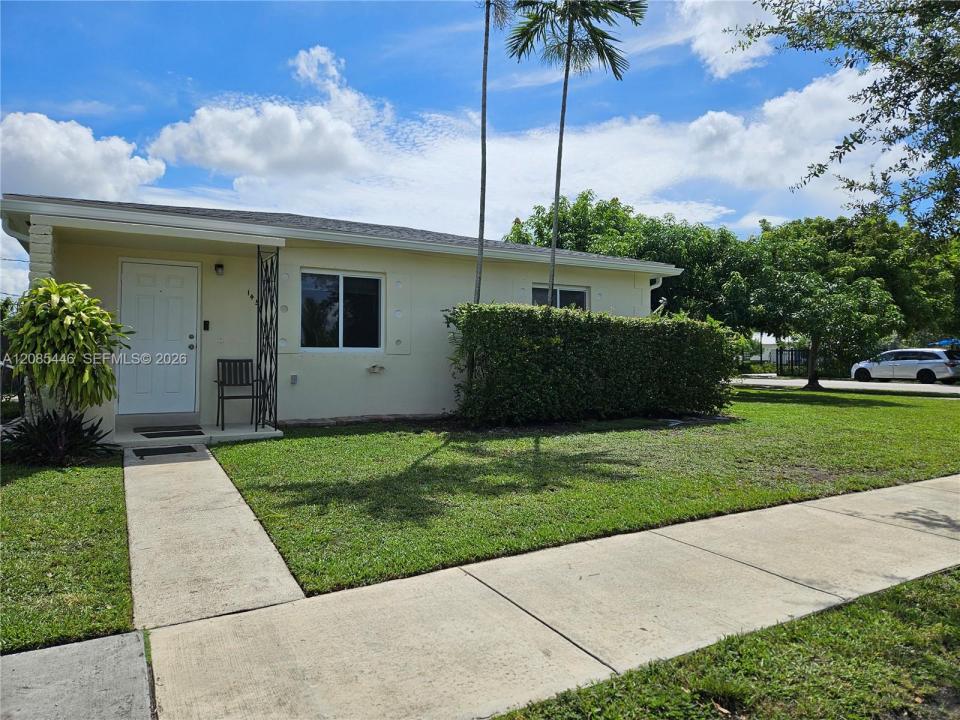 145 SW 60th Ct, Miami, Florida 33144, Stati Uniti
