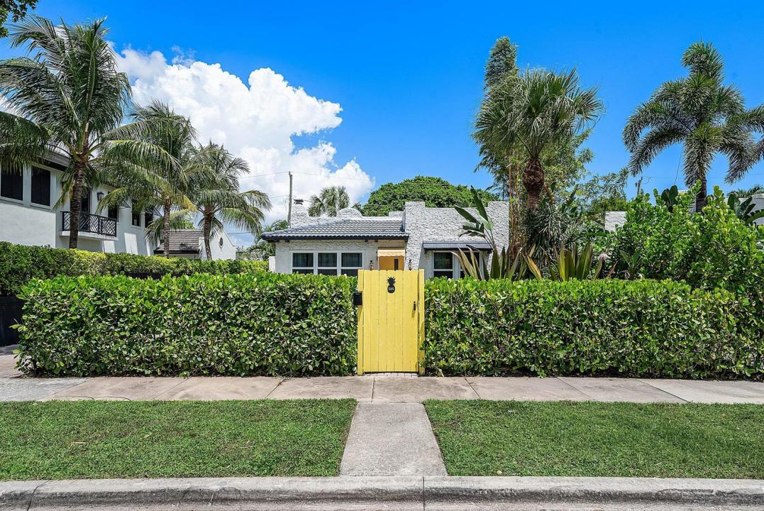 525 WESTWOOD Road, West Palm Beach, Floryda 33401, USA