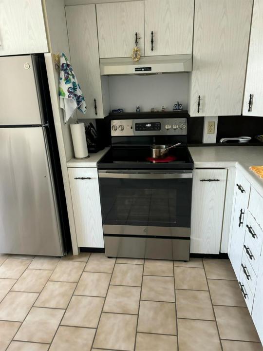 4054 Exeter C C, Boca Raton, Florida 33434, USA