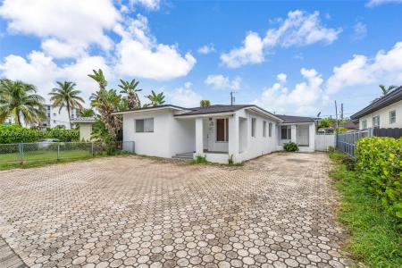 540 Beacom Blvd, Miami, Florida 33135, USA