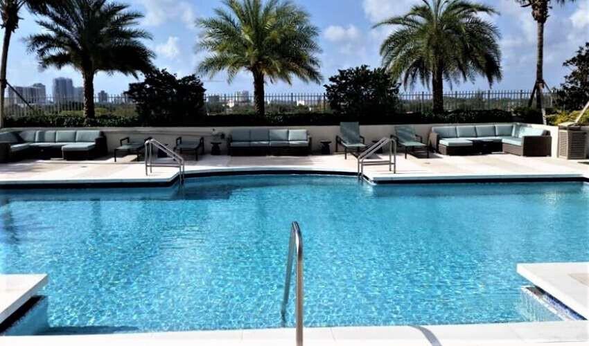 3000 CORAL Way 707, Miami, Florida 33145, USA