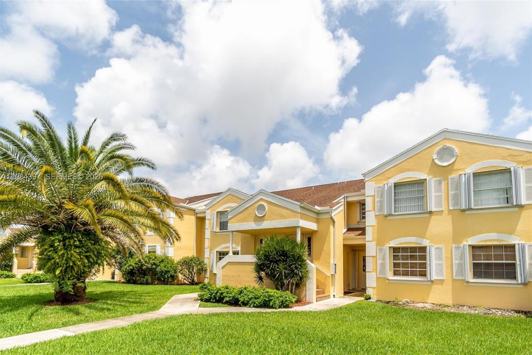 2220 SE 27th Dr 205-B, Homestead, Floride 33035, États-Unis
