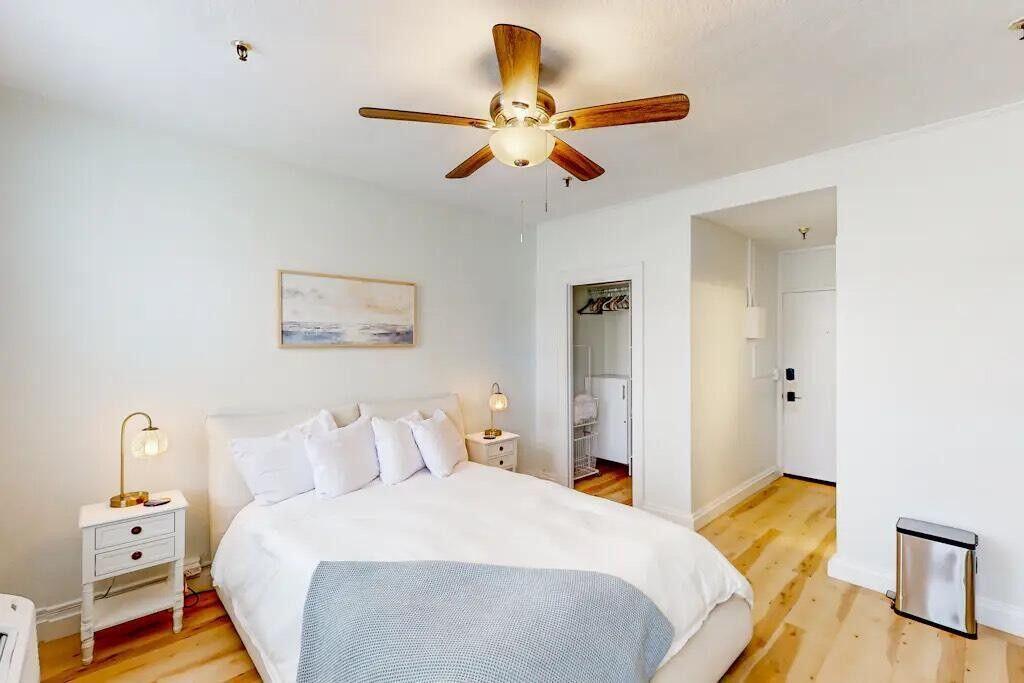 235 Sunrise Avenue 3215, Palm Beach, Floride 33480, États-Unis