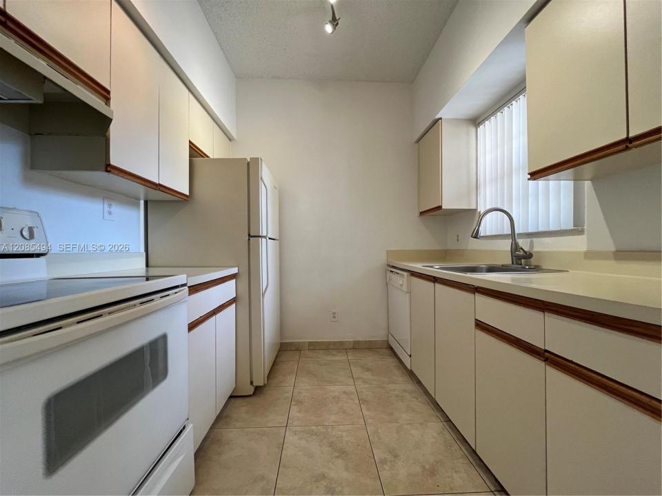 661 Cypress Lake Blvd A20, Deerfield Beach, Floride 33064, États-Unis