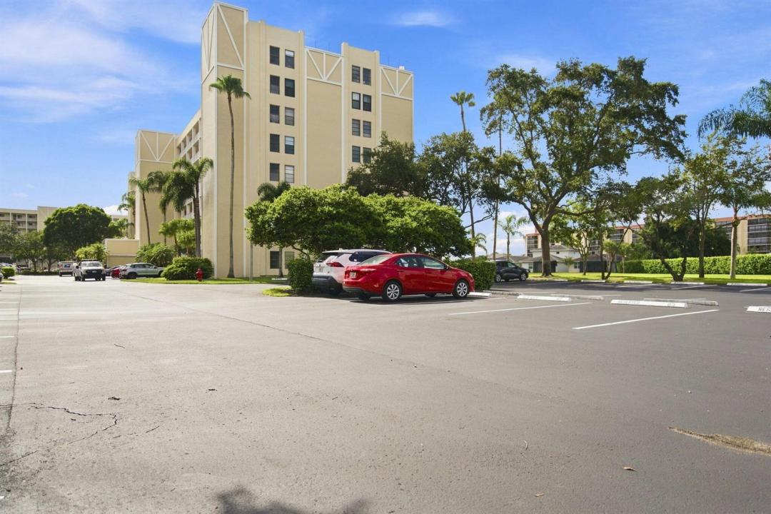 7290 Kinghurst Drive 403, Delray Beach, Florida 33446, Stati Uniti