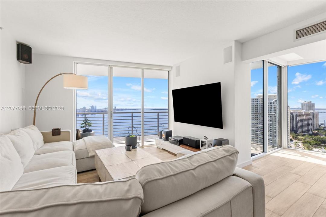 325 S Biscayne Blvd 2723, Miami, Florida 33131, Stati Uniti