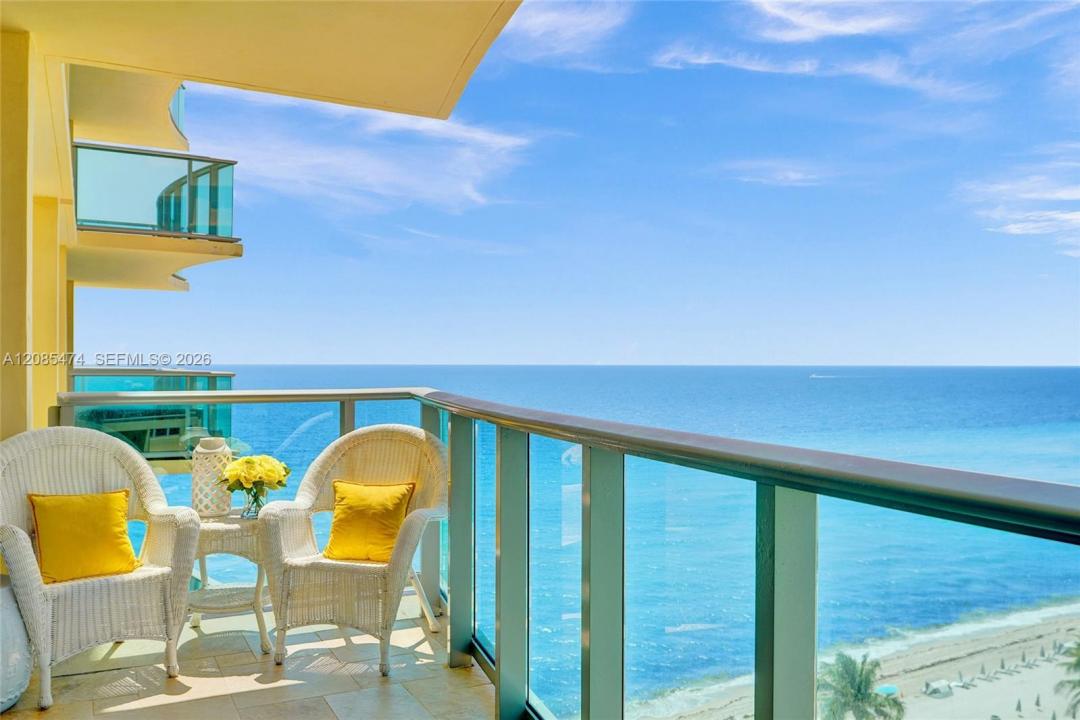 2501 S Ocean Dr 1212 (available Dec 8), Hollywood, Floride 33019, États-Unis