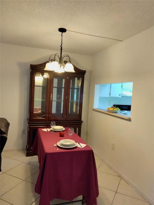 9351 LIME BAY Boulevard 302, Tamarac, Floride 33321, États-Unis