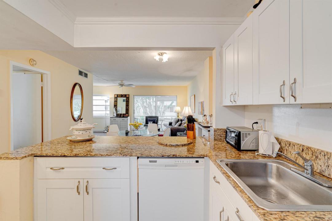 5401 NW 2nd Avenue TWO, Boca Raton, Floride 33487, États-Unis
