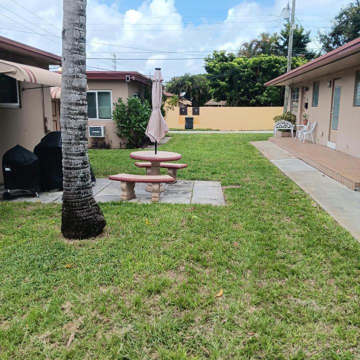 2341 HARDING Street, Hollywood, Floride 33020, États-Unis