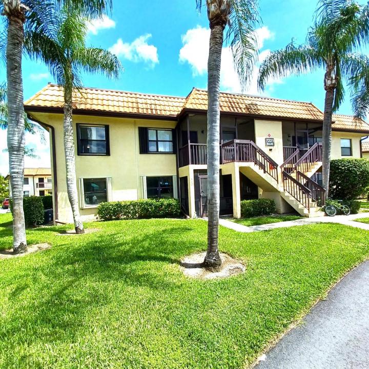 7221 Golf Colony Court 102, Lake Worth, Floride 33467, États-Unis