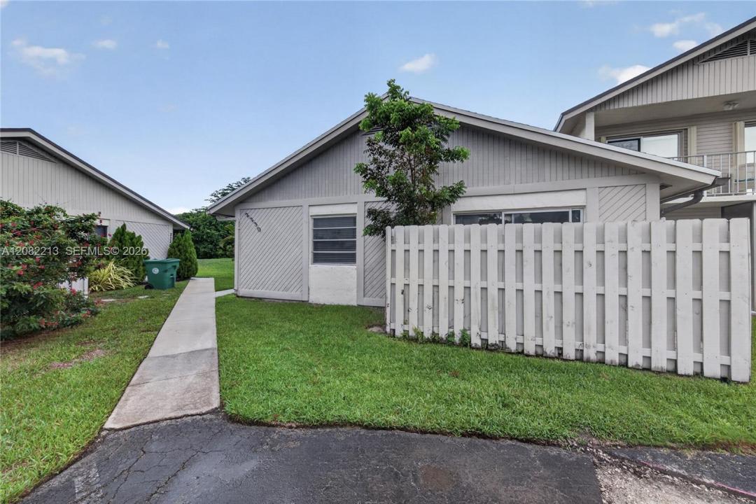 2230 Nova Village Dr, Davie, Florida 33317, Stati Uniti