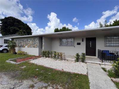 3632 SW 87th Ave FRONT, Miami, Florida 33165, USA
