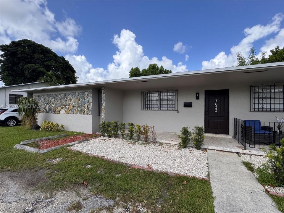 3632 SW 87th Ave FRONT, Miami, Floride 33165, États-Unis