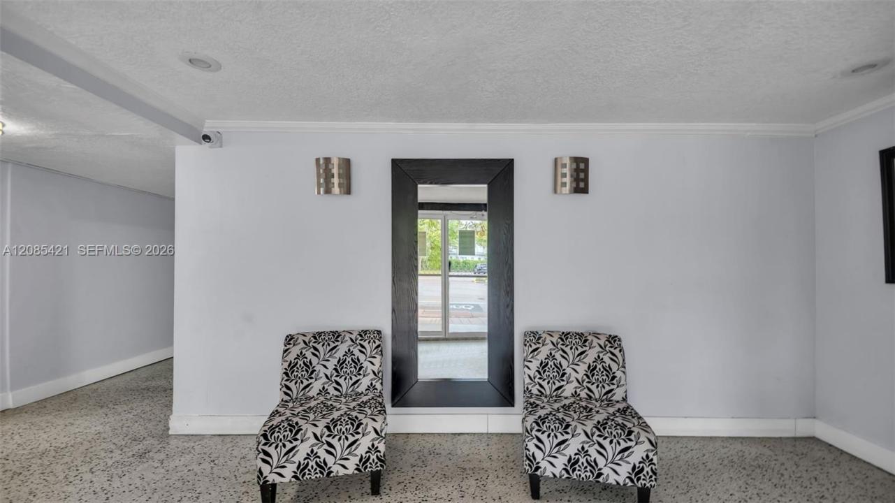 8001 Crespi Blvd 4B, Miami Beach, Florida 33141, Stati Uniti