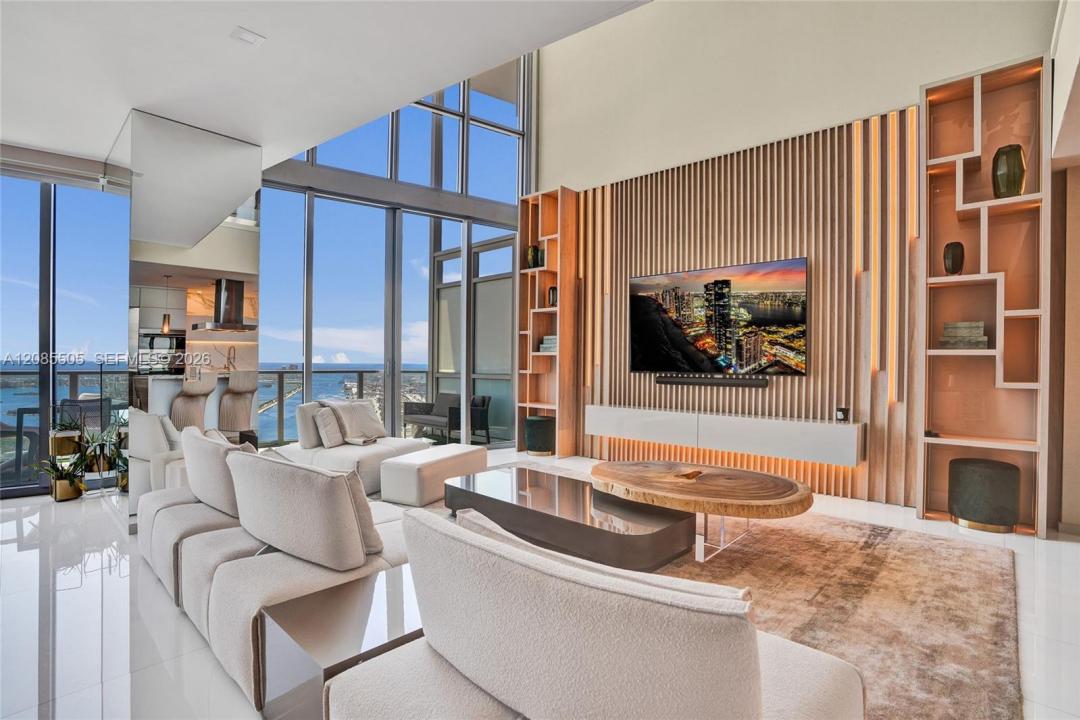 1100 Biscayne Blvd 6303, Miami, Floride 33132, États-Unis