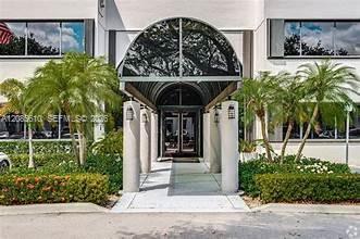 14261 Commerce Way 103, Miami Lakes, Floride 33016, États-Unis