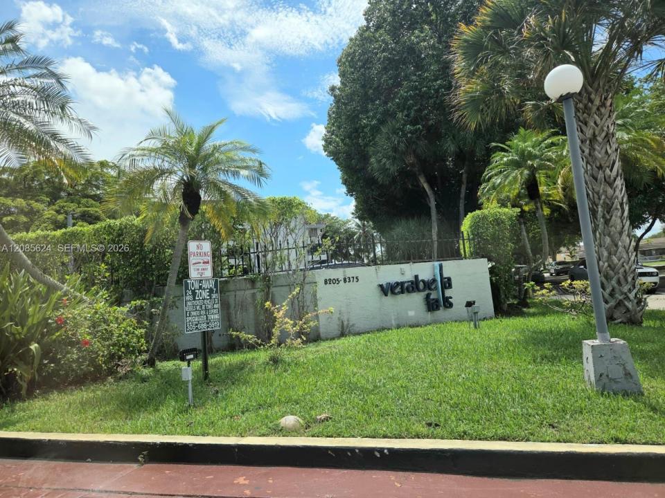 8365 SW 152nd Ave C-103, Miami, Flórida 33193, Estados Unidos