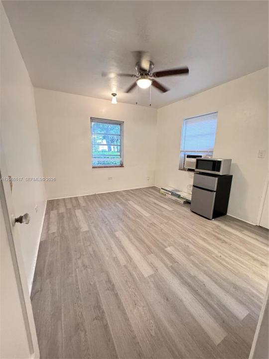 2652 SW 23rd Ave back, Miami, Florida 33133, Stati Uniti