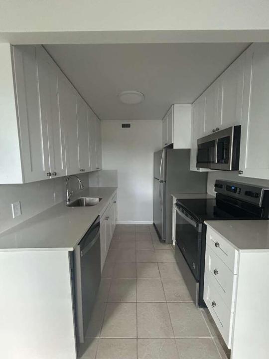 4119 Newport U, Deerfield Beach, Florida 33442, Stati Uniti