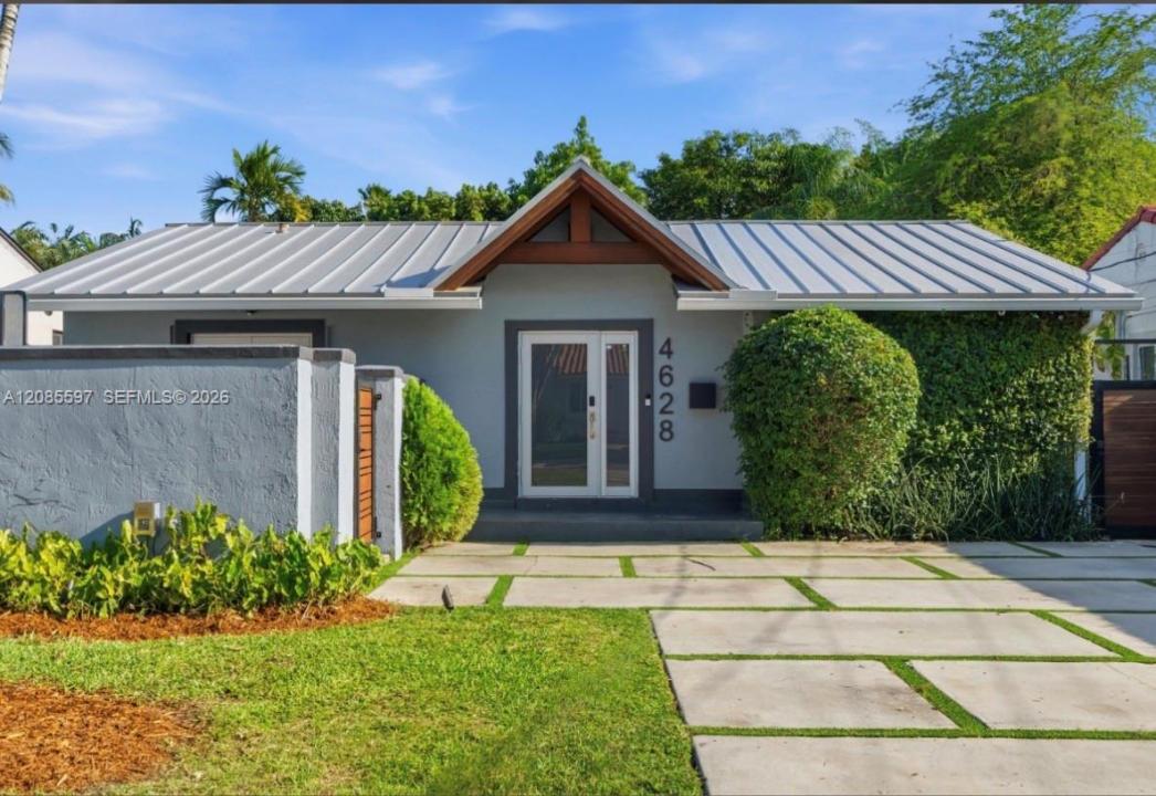 4628 SW 10th St 4628, Miami, Florida 33134, Stati Uniti