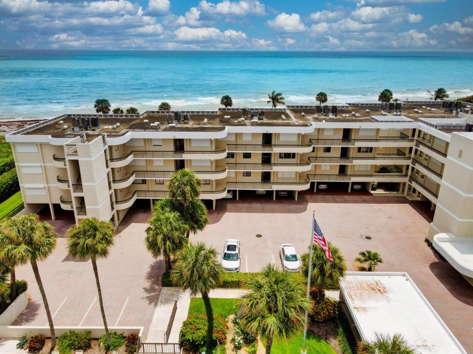 70 CELESTIAL Way 203, Juno Beach, Florida 33408, HOA KỲ