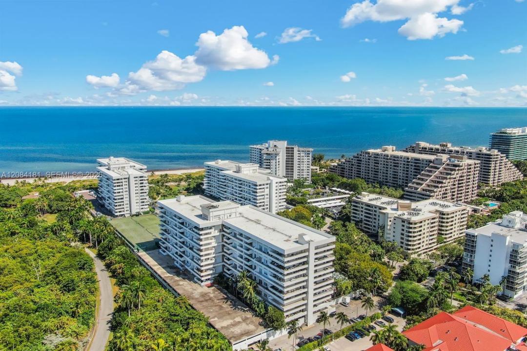 155 Ocean Lane Dr 103, Key Biscayne, Floride 33149, États-Unis