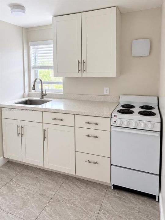 3771 SW 1st St 6, Fort Lauderdale, Floride 33312, États-Unis