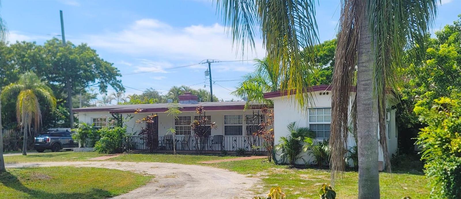 213 SW 3RD Place, Dania Beach, Floride 33004, États-Unis