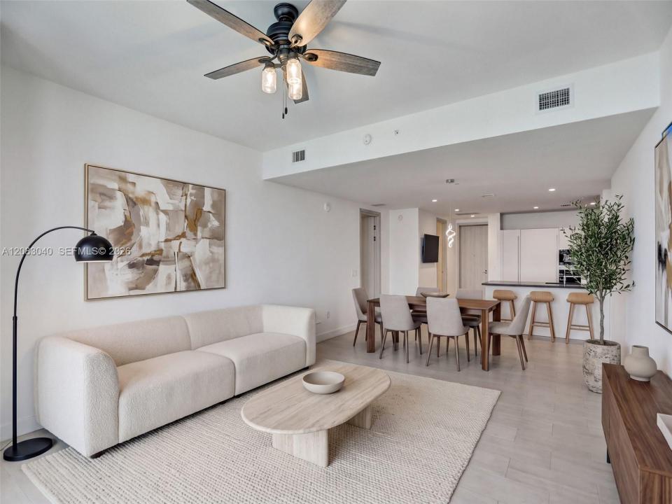 1000 Brickell Plz PH5103, Miami, Floride 33131, États-Unis