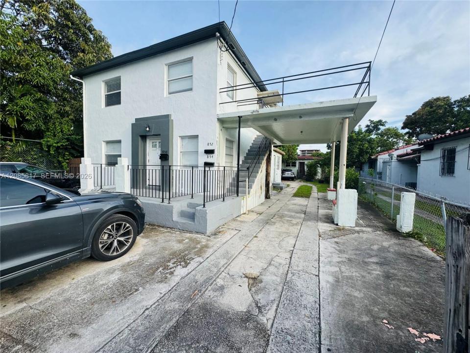 850 SW 5th St 2, Miami, Floride 33130, États-Unis
