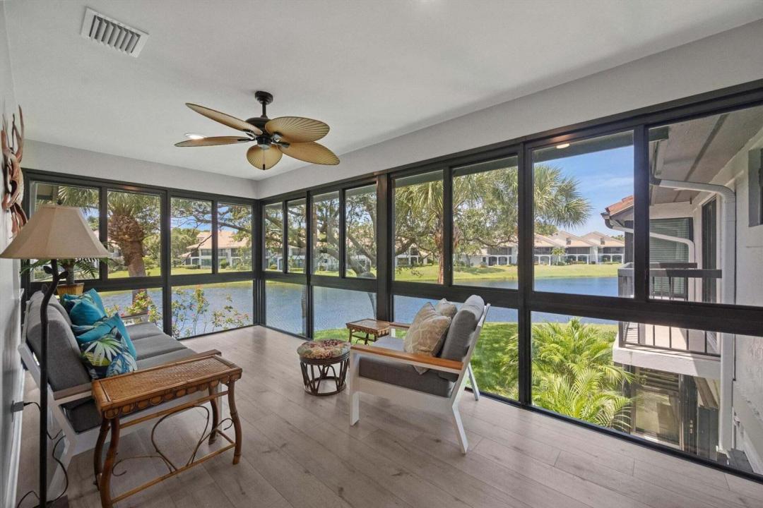 16695 TRADERS N Crossing 218, Jupiter, Florida 33477, USA