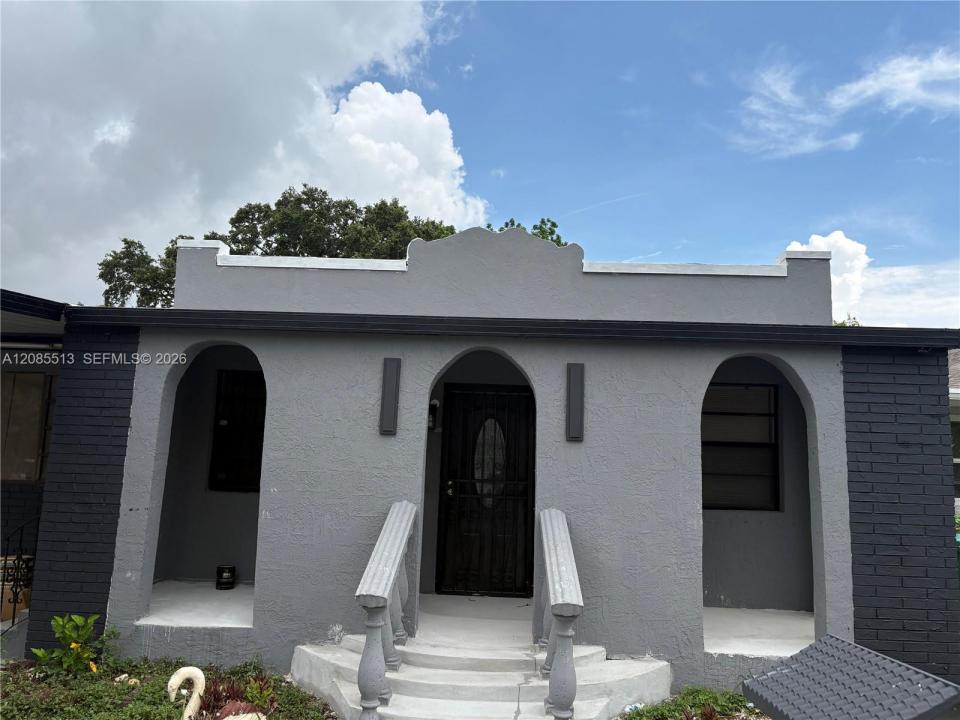 1853 NW 47th St, Miami, Florida 33142, USA