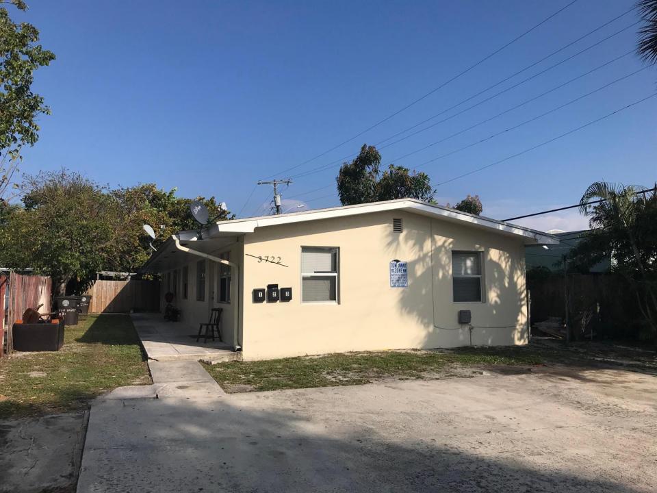 3722 HENRY Avenue 3, West Palm Beach, Floride 33405, États-Unis