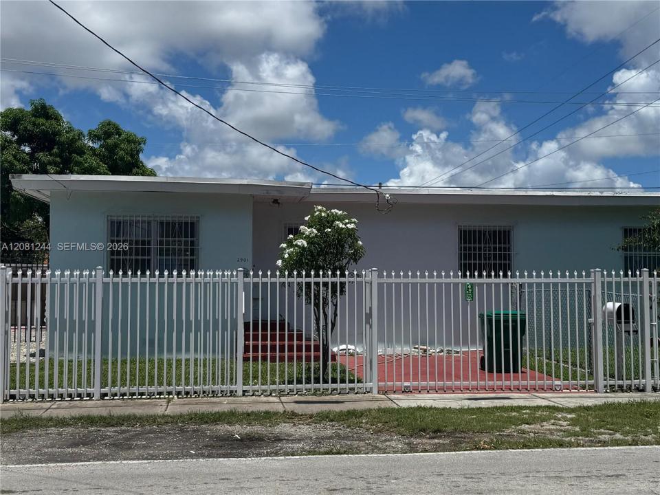 1060 SW 29th Ave 2901, Miami, Floride 33135, États-Unis